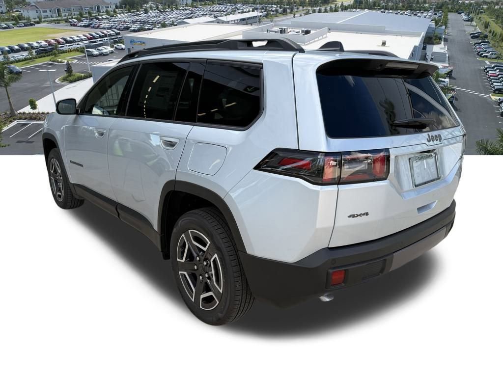 New 2026 Jeep Cherokee Laredo image 7