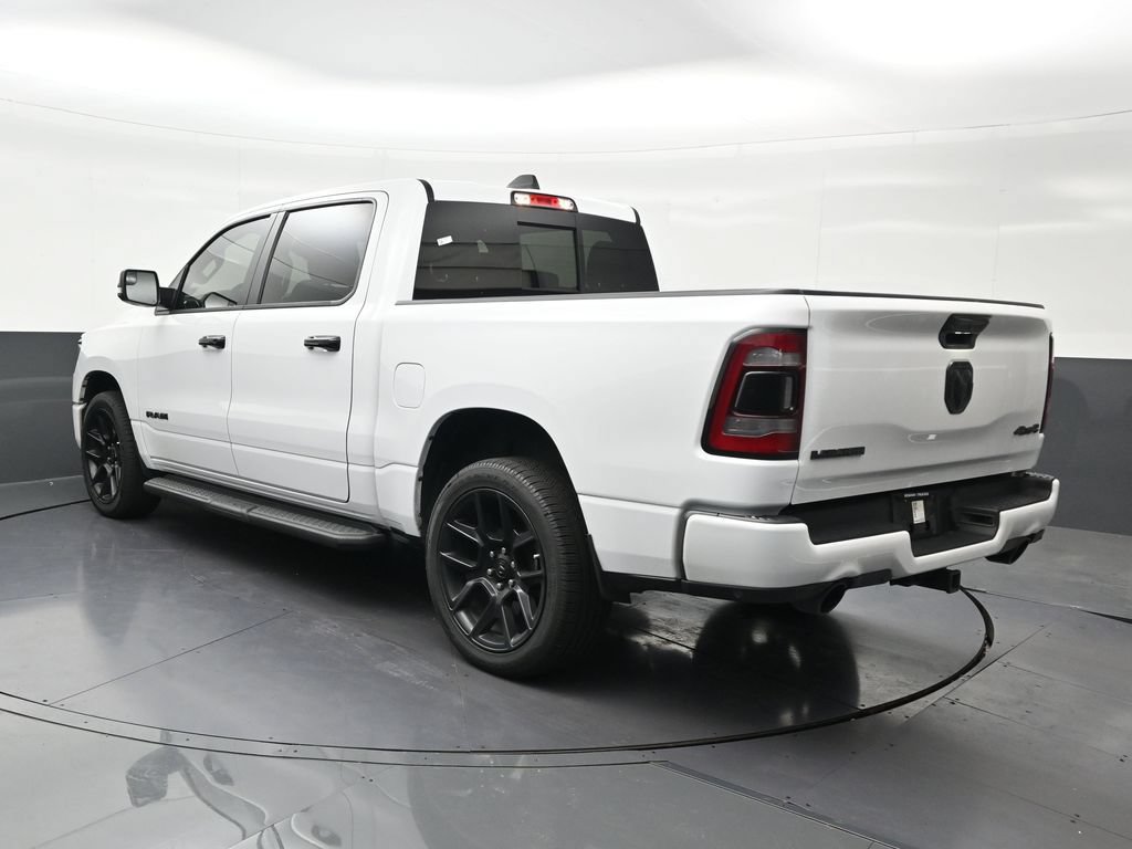 Used 2024 RAM 1500 Laramie AWD/4WD image 3