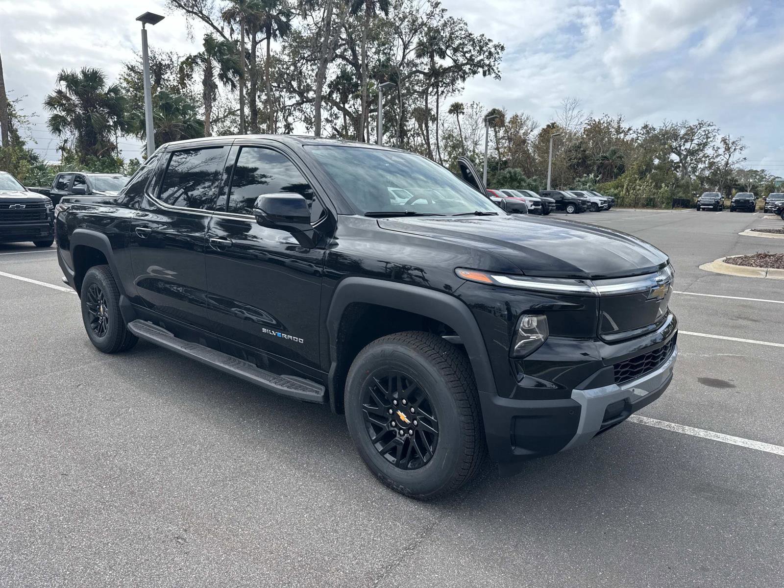 New 2025 Chevrolet Silverado EV LT