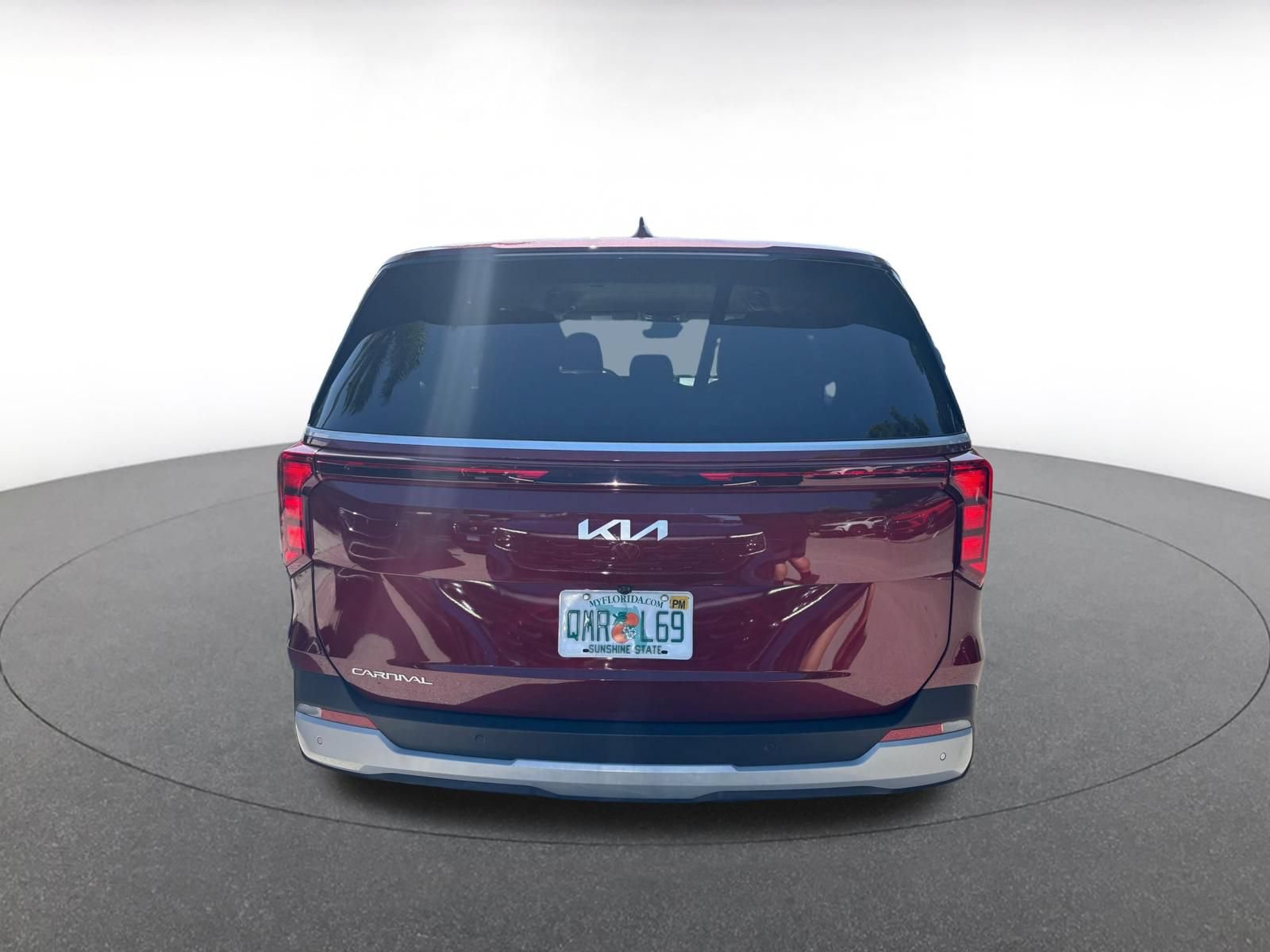 Used 2026 Kia Carnival FWD image 7