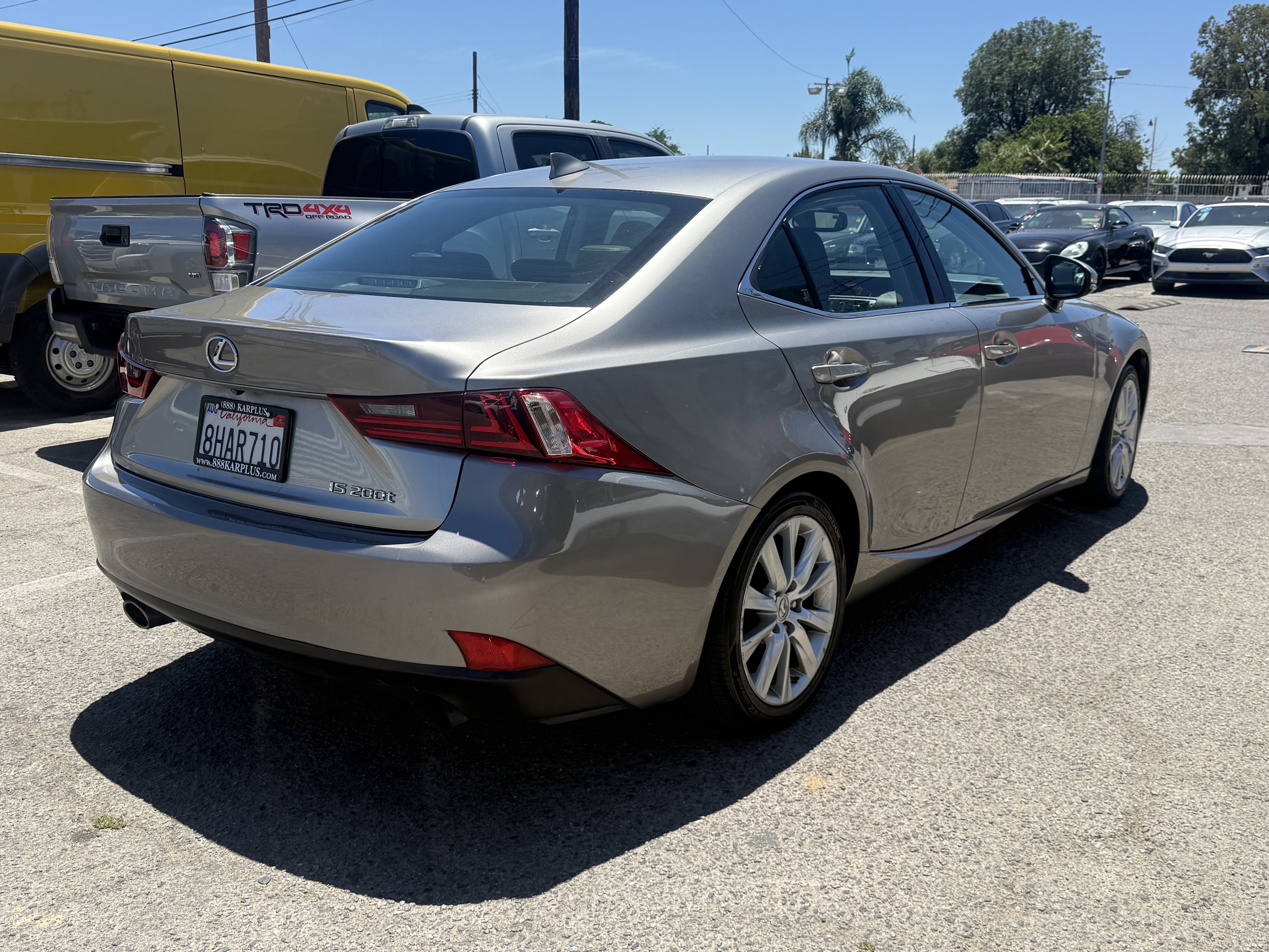 Used 2016 Lexus IS 200t image 6