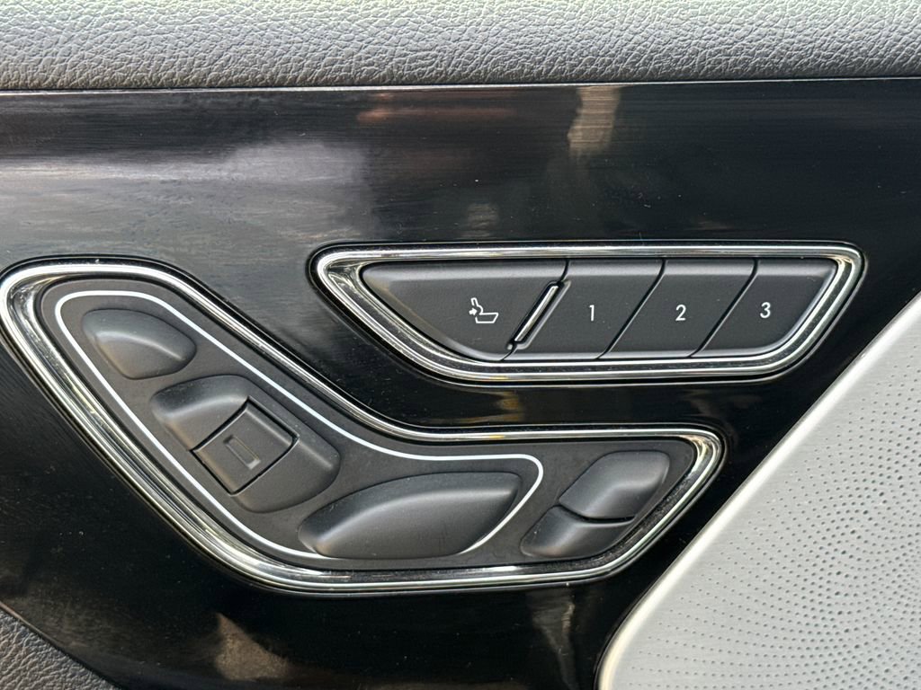 Used 2021 Lincoln Aviator Reserve w/ Equipment Group 208A AWD/4WD image 23
