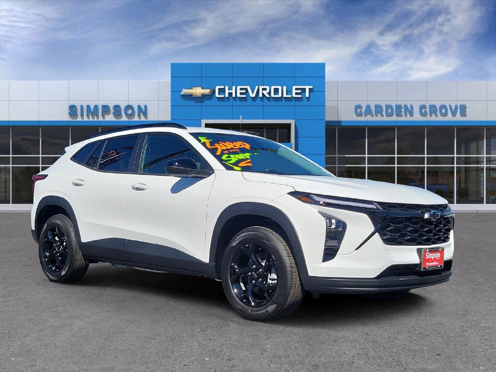 New 2026 Chevrolet Trax LT w/ Driver Confidence Package FWD image 1