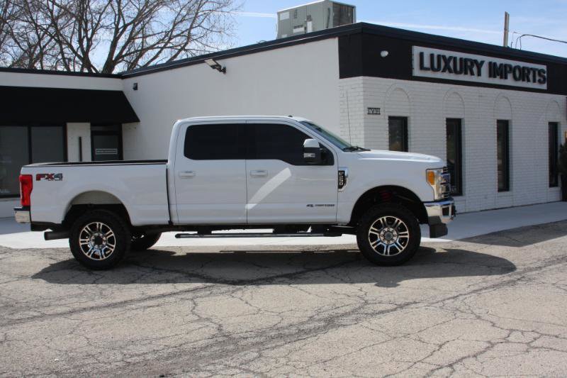 Used 2017 Ford F250 Lariat w/ Lariat Value Package AWD/4WD image 4