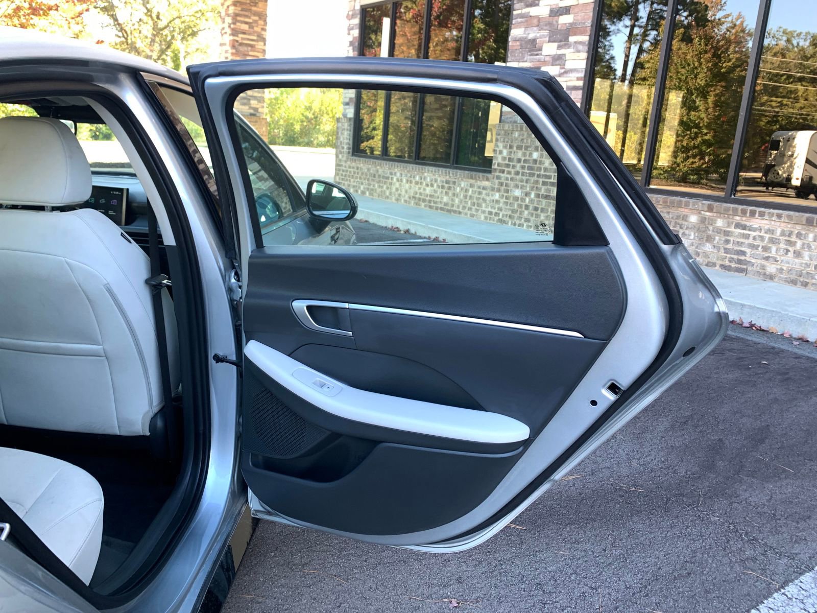 Used 2024 Hyundai Sonata SEL image 21