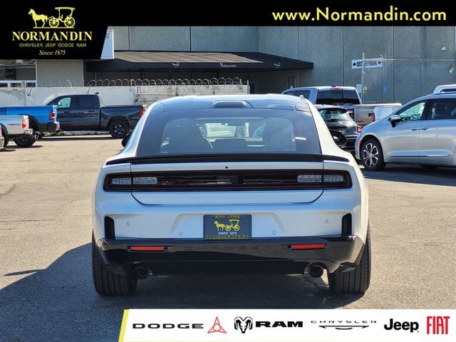 New 2026 Dodge Charger Scat Pack w/ Blacktop Package AWD/4WD image 5