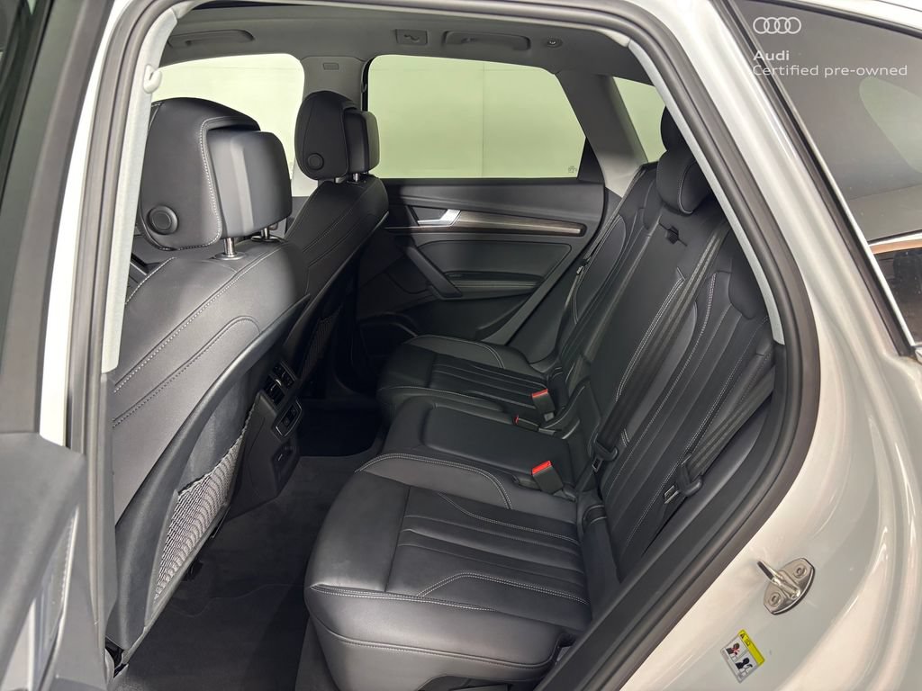 Certified 2025 Audi Q5 2.0T Premium Plus w/ Premium Plus Package AWD/4WD image 30