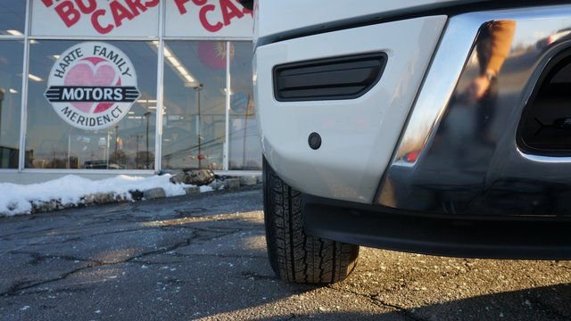 Used 2024 Nissan Titan SV w/ SV Convenience Package image 65