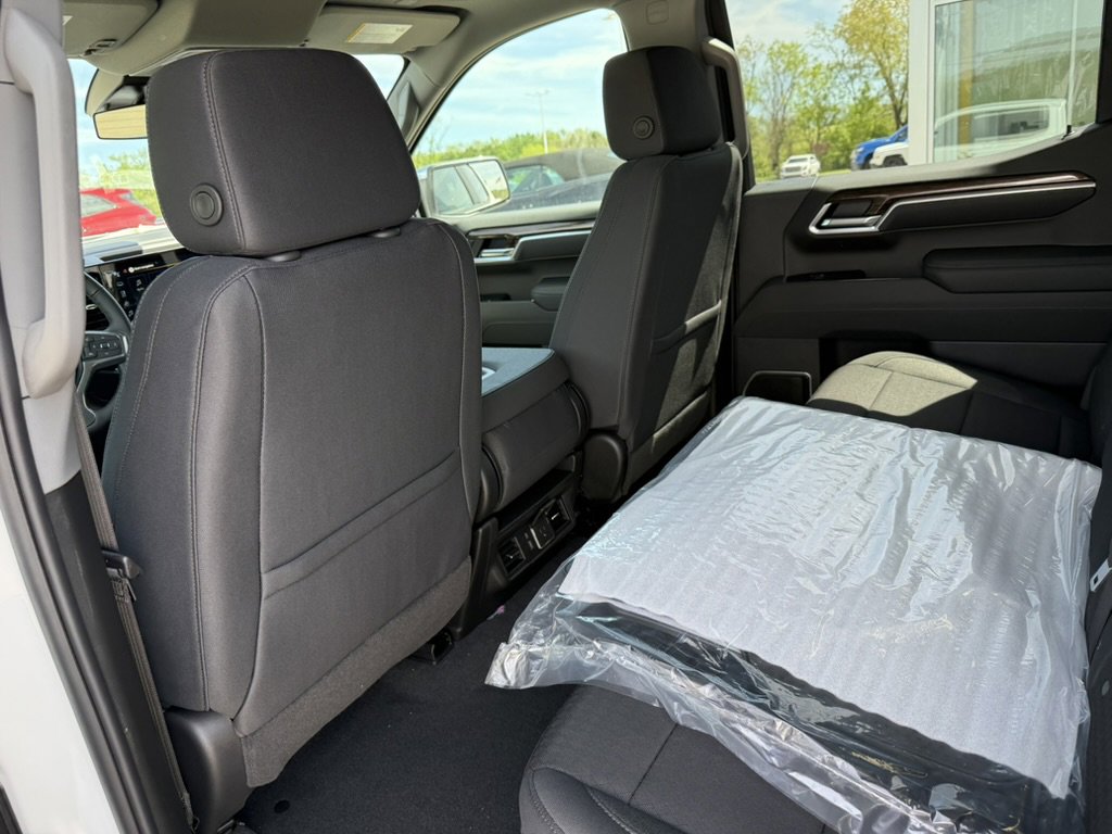New 2026 Chevrolet Silverado 1500 LT AWD/4WD image 11