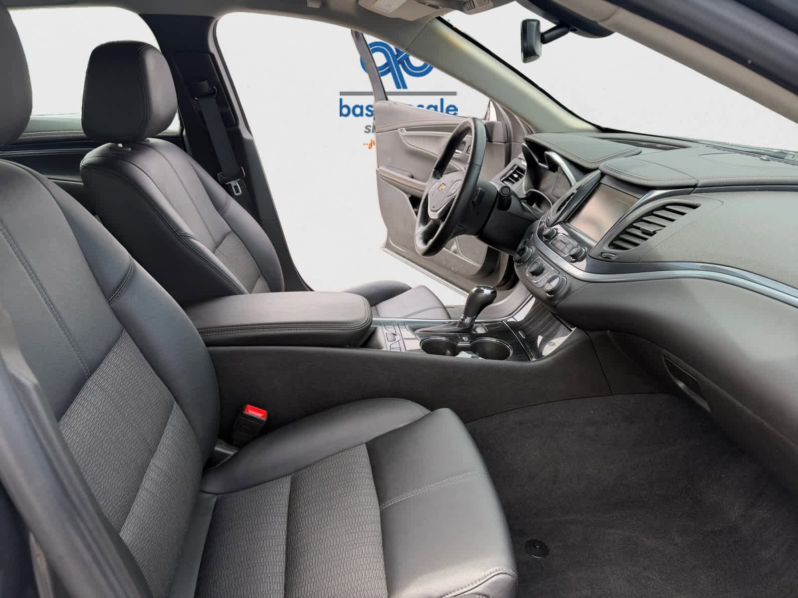 Used 2019 Chevrolet Impala LT w/ LT Convenience Package FWD image 18