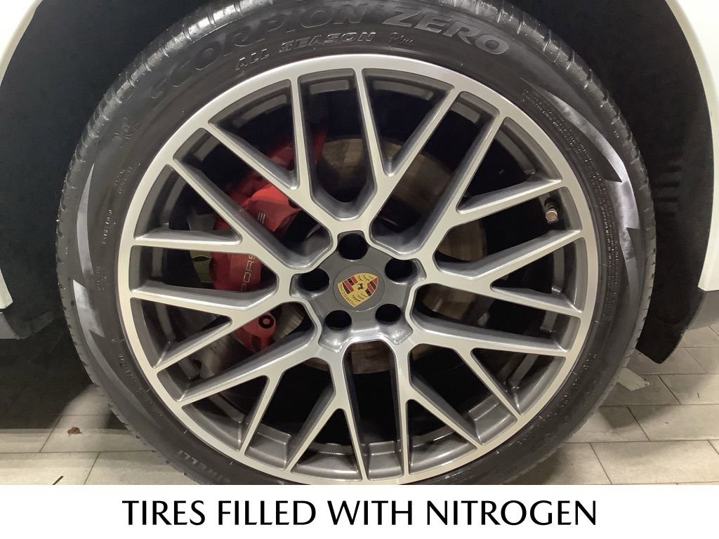 Used 2020 Porsche Macan S image 24