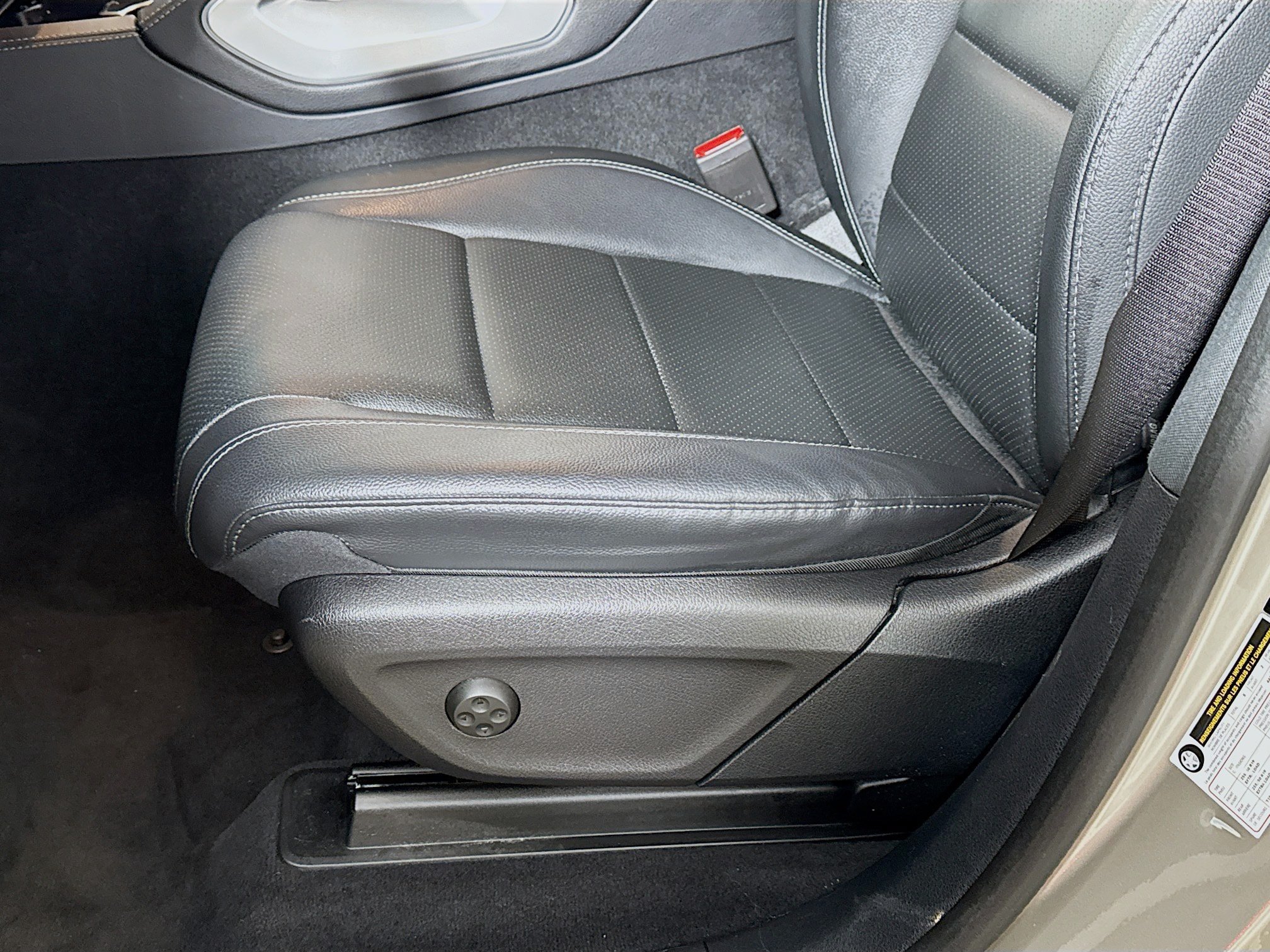 Used 2022 Mercedes-Benz GLE 350 4MATIC image 23