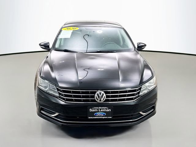 Used 2017 Volkswagen Passat 1.8T S FWD image 2