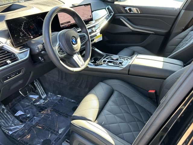 Certified 2026 BMW X7 xDrive40i w/ M Sport Package image 2