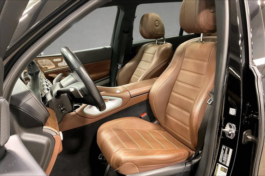 Used 2024 Mercedes-Benz GLS 450 4MATIC image 21