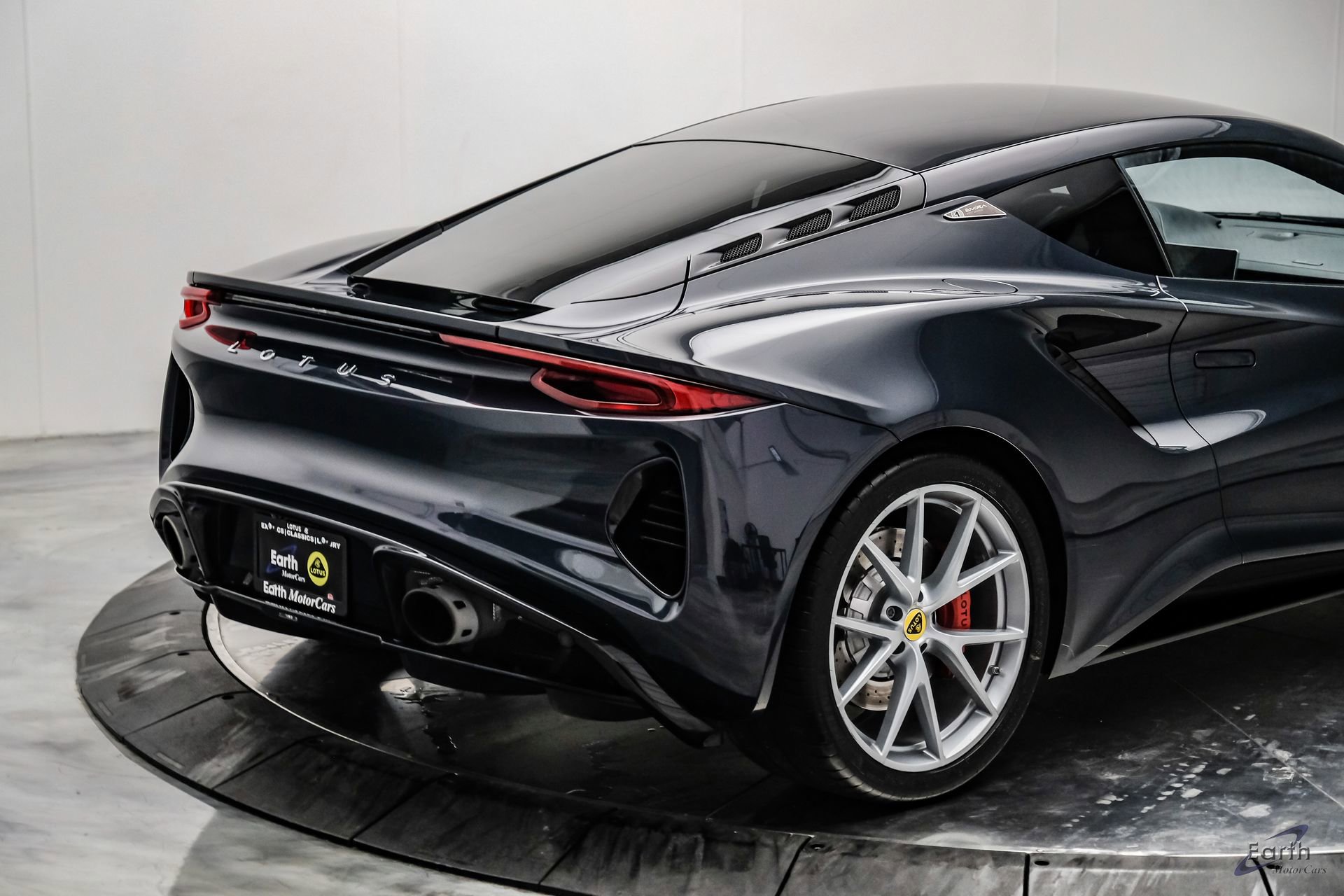 Used 2024 Lotus Emira First Edition image 22