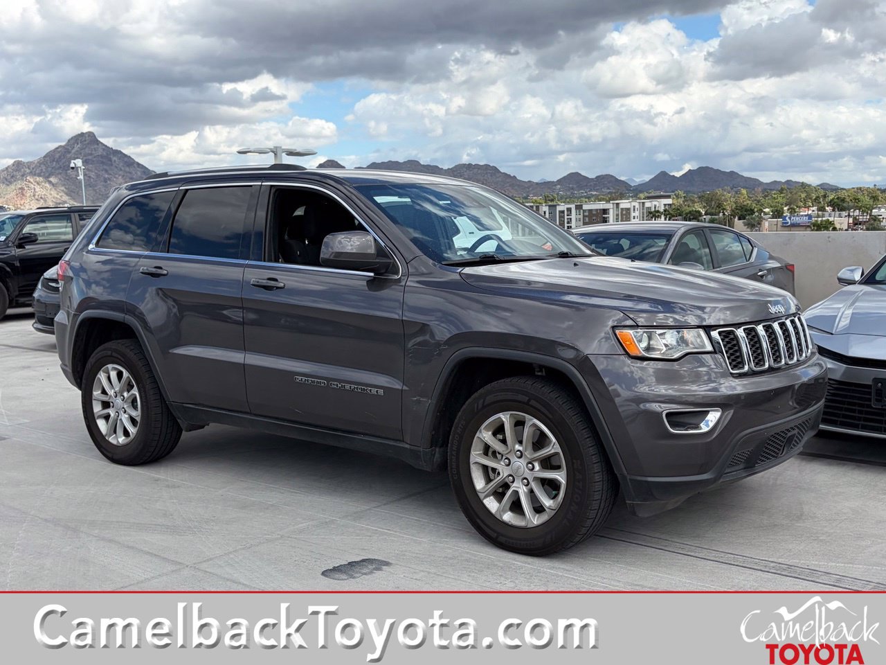 Used 2021 Jeep Grand Cherokee Laredo