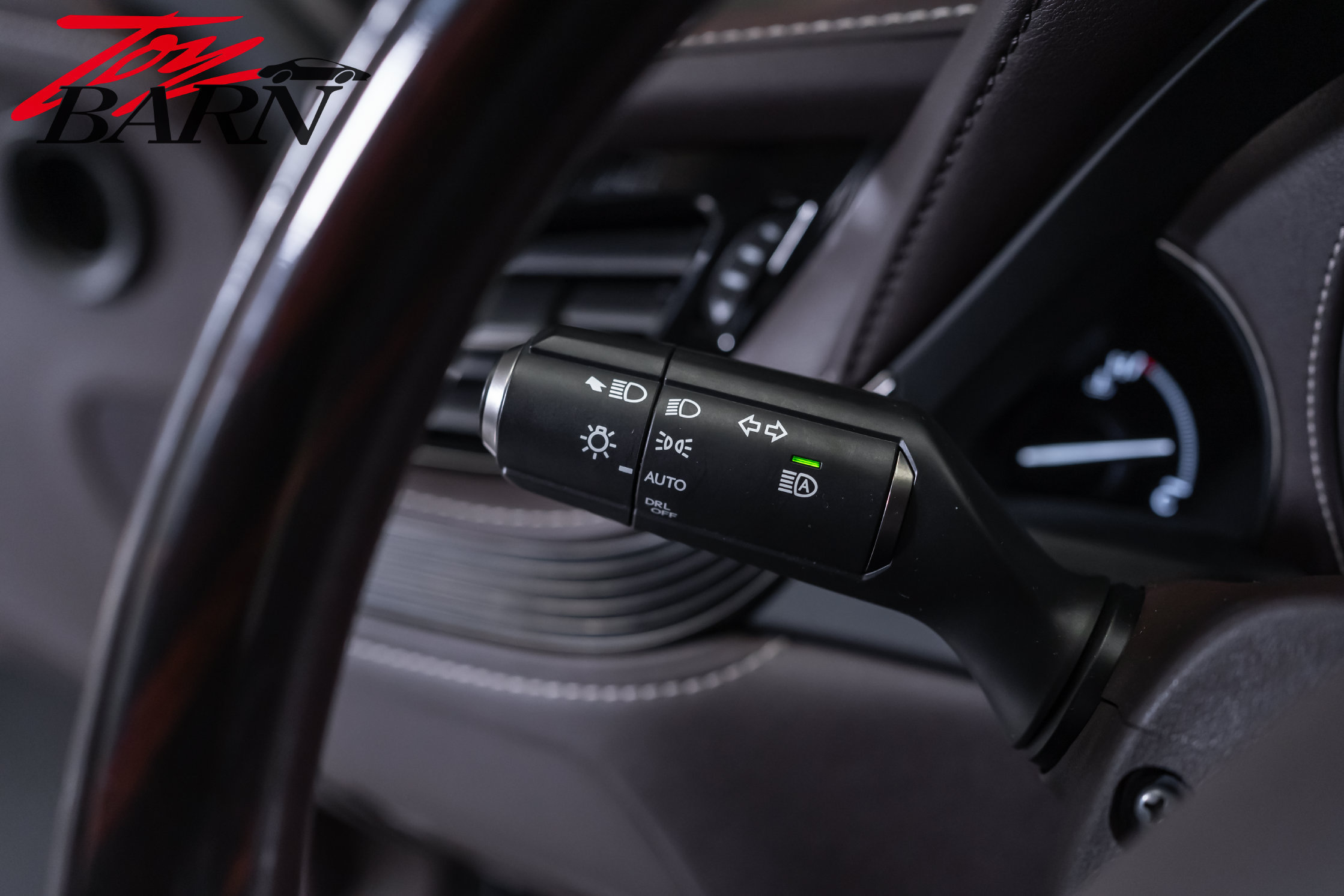 Used 2018 Lexus LS 500 AWD w/ Interior Upgrade Package image 32