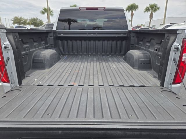 Used 2022 Chevrolet Silverado 1500 RST w/ Safety Package image 17