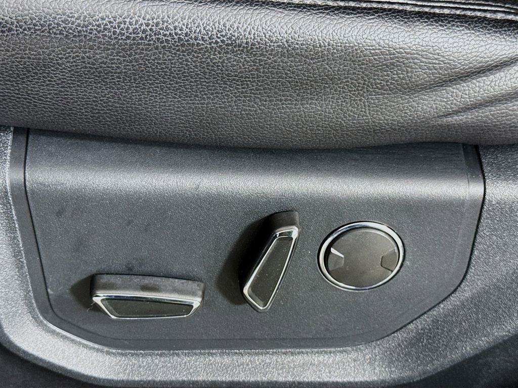 Used 2021 Ford Expedition Limited image 23