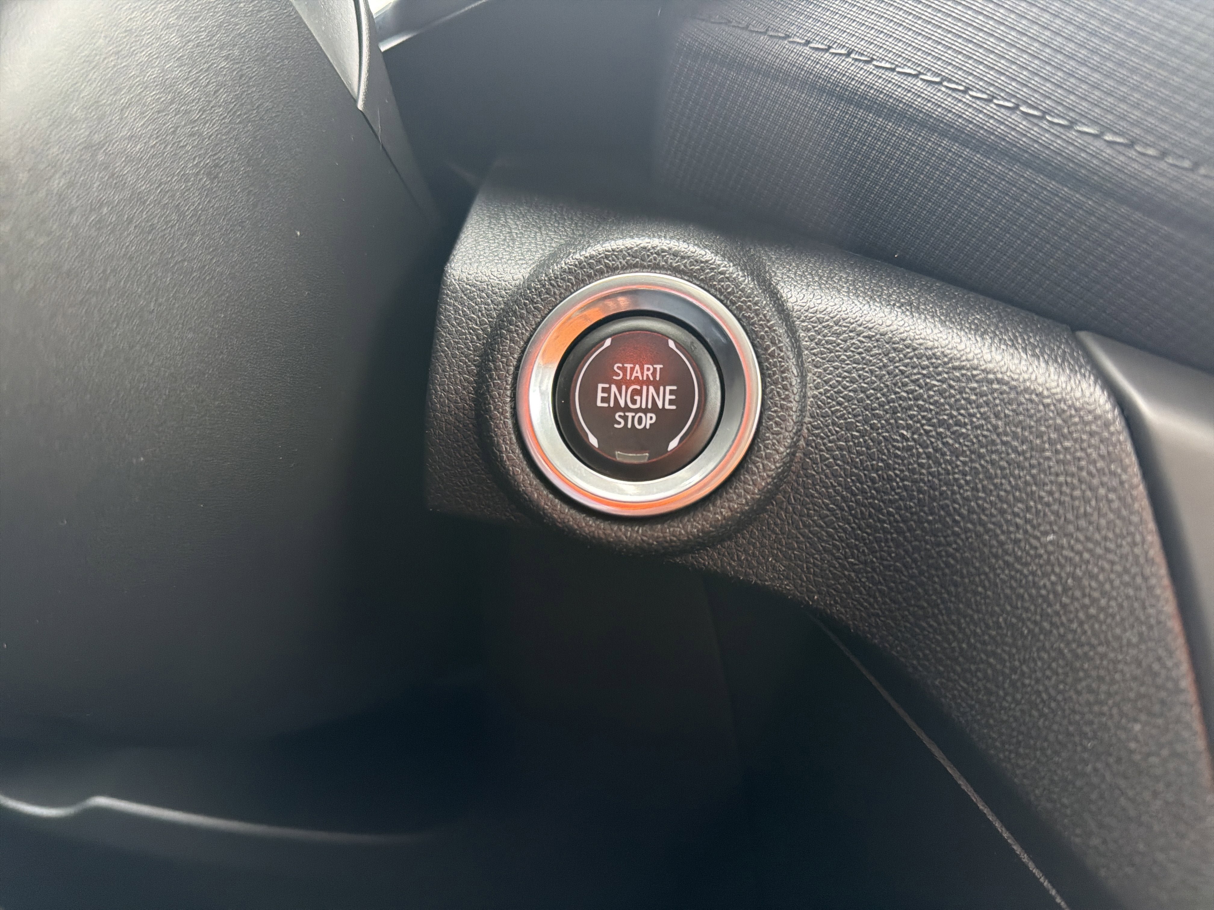 Used 2021 Chevrolet TrailBlazer LT w/ Convenience Package image 18