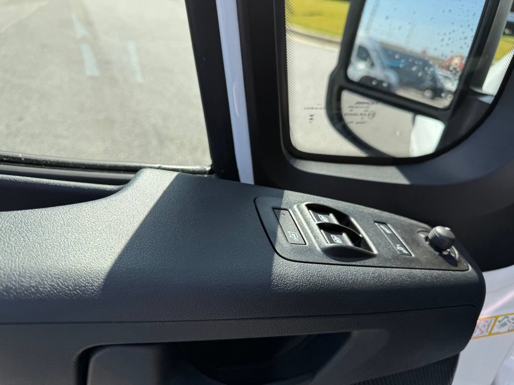 New 2026 RAM ProMaster 1500 w/ Convenience Group FWD image 11