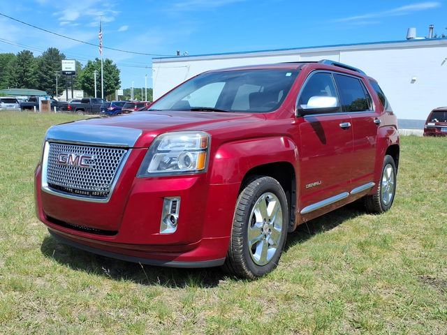 Used 2014 GMC Terrain Denali w/ Cargo Package FWD image 3