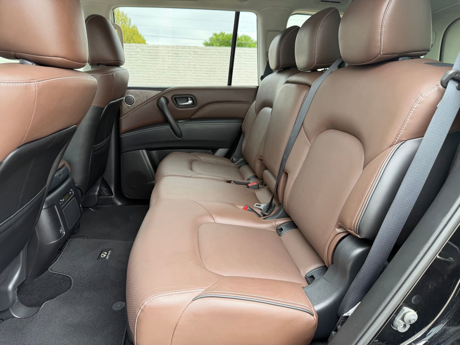 Used 2023 INFINITI QX80 Premium Select w/ Cargo Package image 22