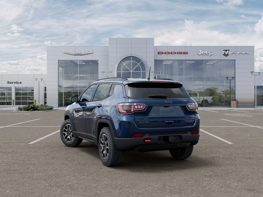 New 2026 Jeep Compass Trailhawk w/ Trailer Tow Group AWD/4WD image 3