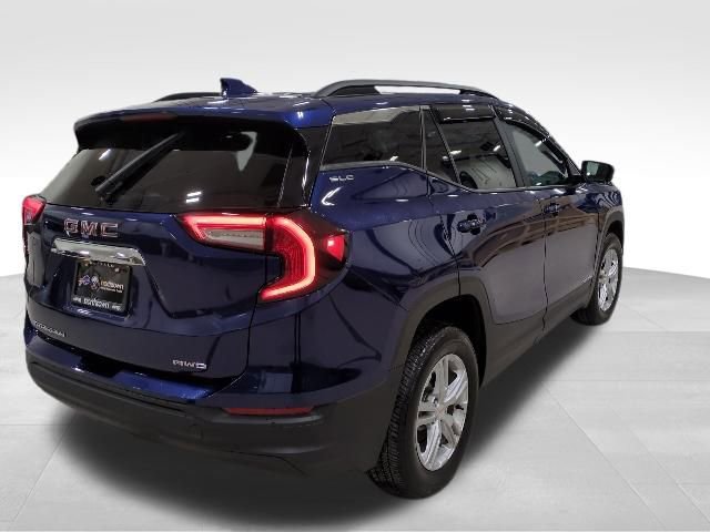 Used 2022 GMC Terrain SLE w/ Driver Convenience Package image 15
