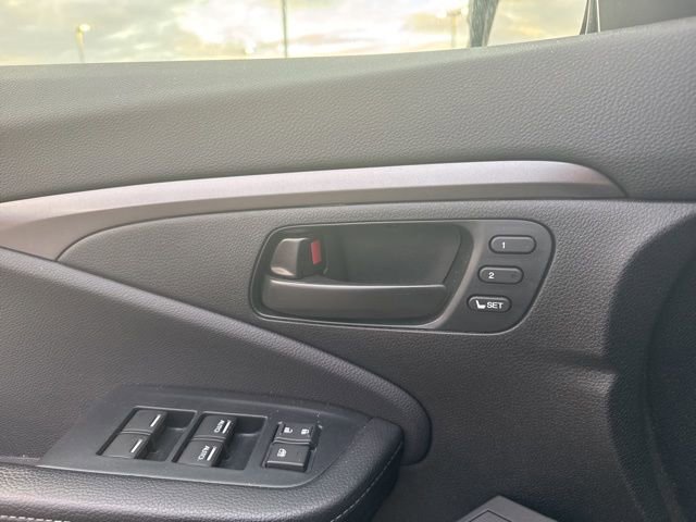 Used 2023 Honda Passport EX-L image 14