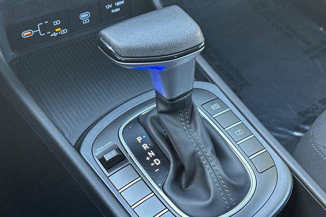 Certified 2026 Hyundai Kona SE image 22