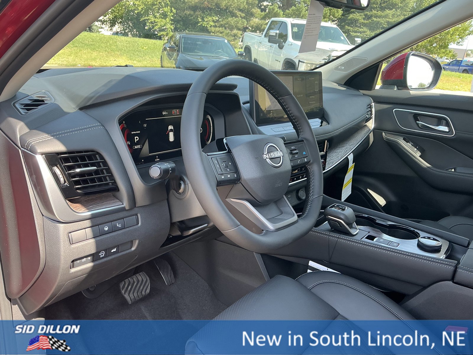 New 2026 Nissan Rogue Platinum w/ Platinum Premium Package image 6