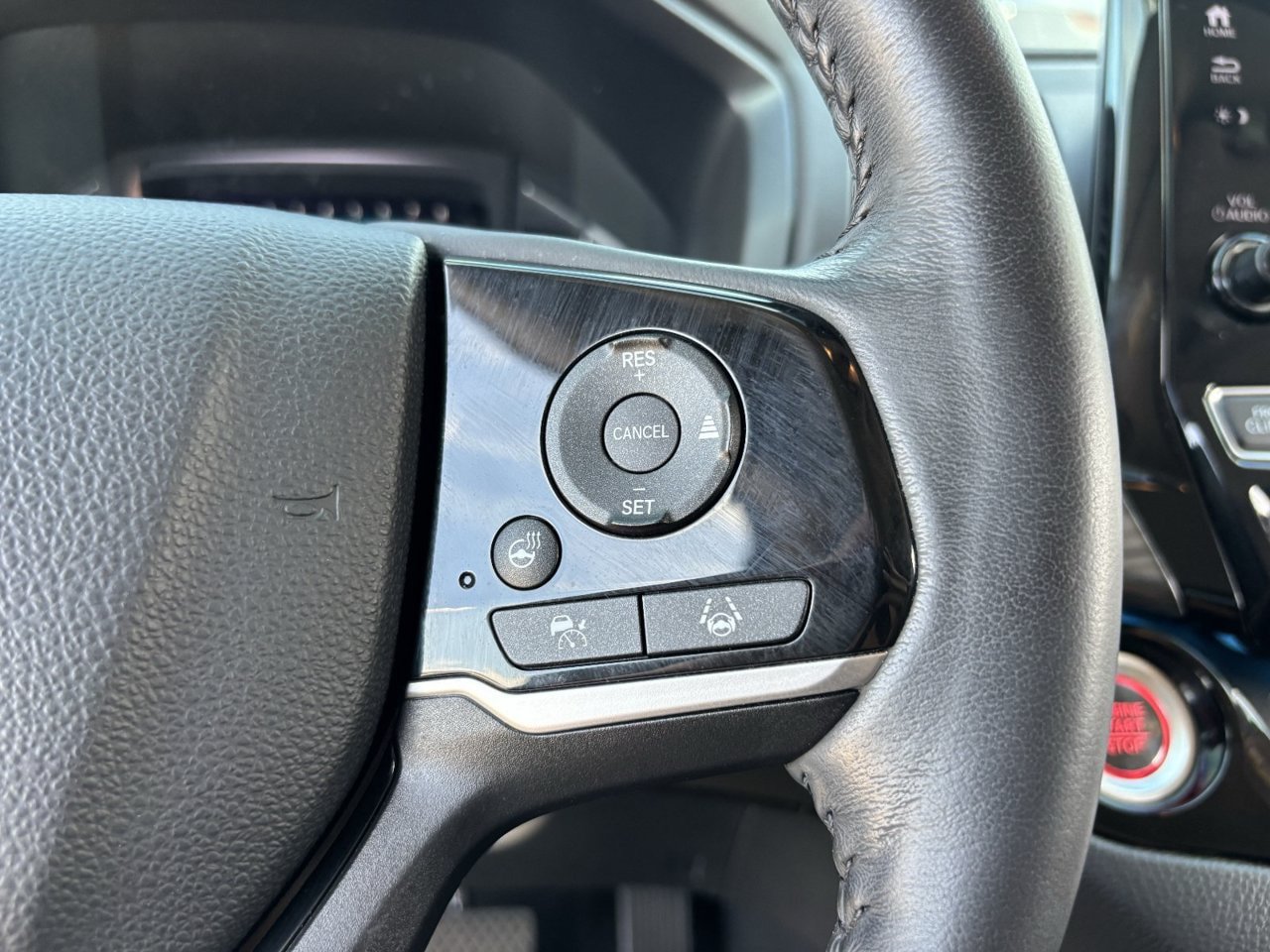 Certified 2024 Honda Odyssey Elite image 28
