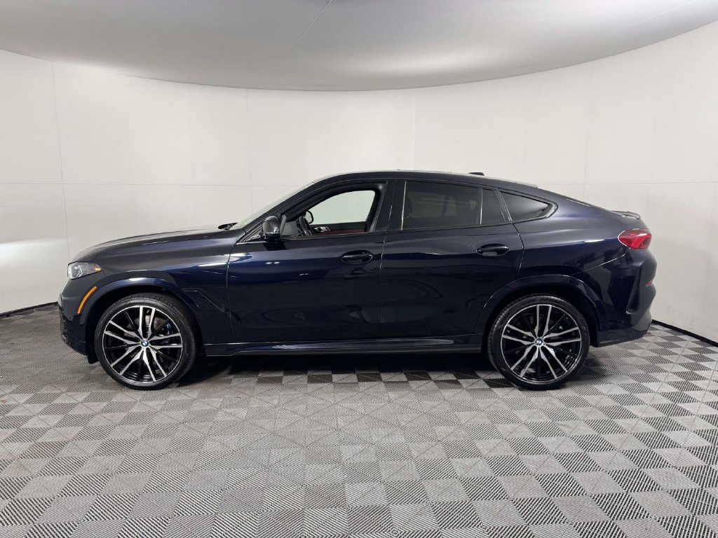 Used 2025 BMW X6 M60i w/ Dynamic Handling Package AWD/4WD image 11