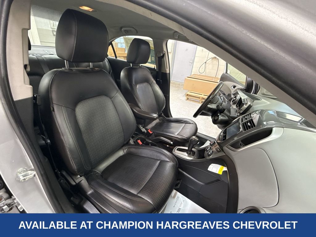 Used 2015 Chevrolet Sonic LTZ image 37