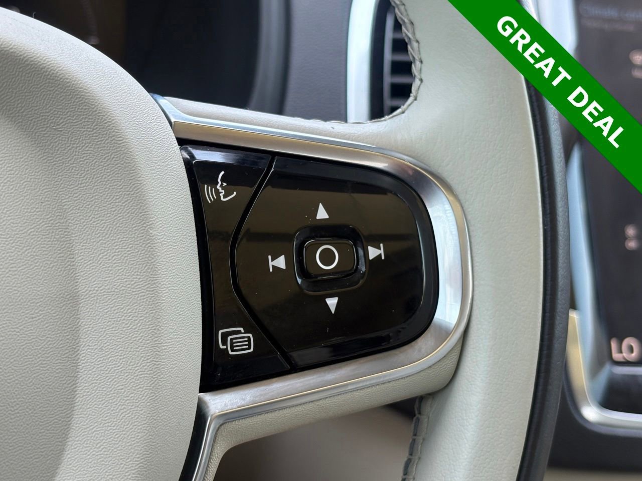 Used 2021 Volvo XC90 T8 Inscription w/ Advanced Package AWD/4WD image 19