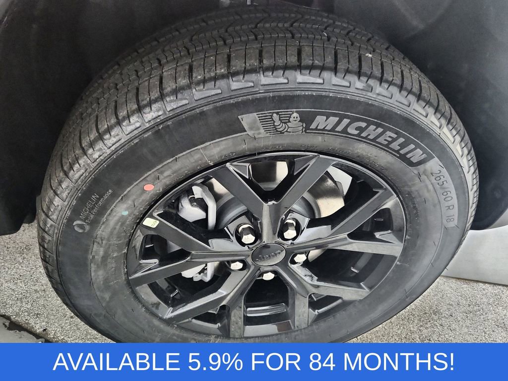 New 2026 Jeep Grand Cherokee Laredo image 32