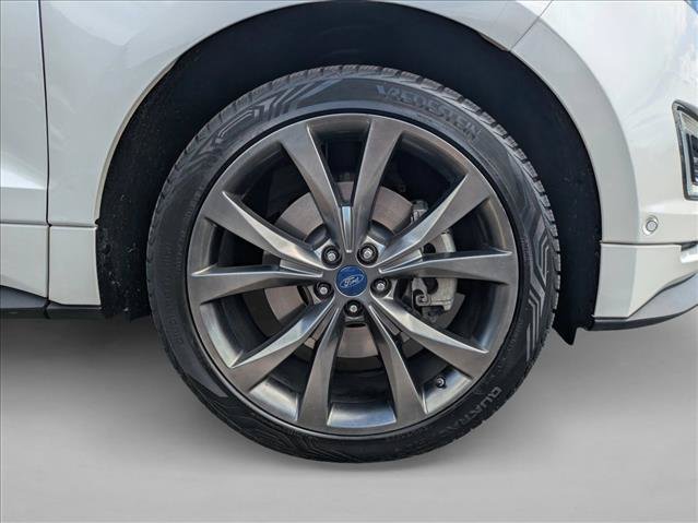 Used 2016 Ford Edge Sport w/ Equipment Group 401A AWD/4WD image 22
