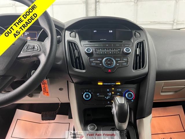 Used 2015 Ford Focus SE FWD image 34