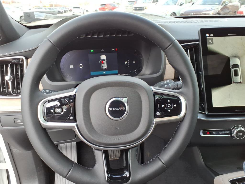 Certified 2026 Volvo XC90 B6 Plus w/ Protection Package AWD/4WD image 14