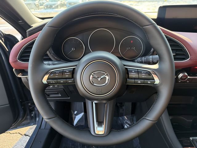 New 2026 MAZDA MAZDA3 Hatchback w/Premium Plus Pkg image 32