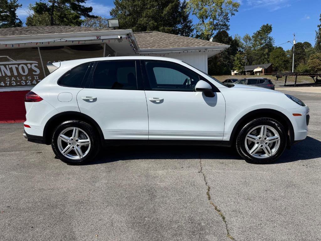 Used 2015 Porsche Cayenne S w/ Infotainment Bose Package image 8