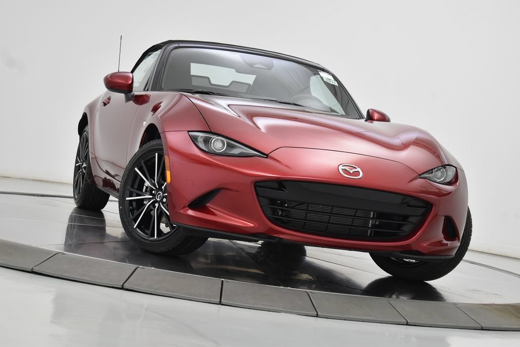 New 2026 MAZDA MX-5 Miata Grand Touring w/ Weather Package RWD image 3