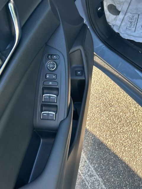 Used 2022 Honda Accord Sport image 8