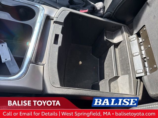 Used 2016 RAM 1500 Laramie w/ Convenience Group image 24