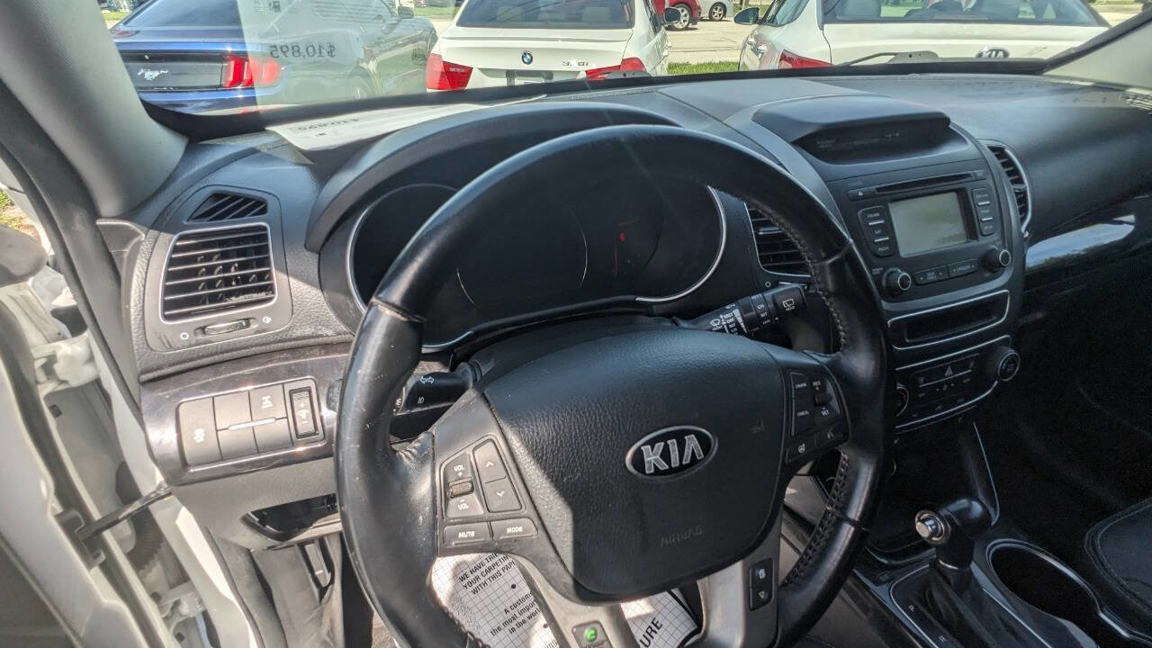 Used 2015 Kia Sorento EX image 6