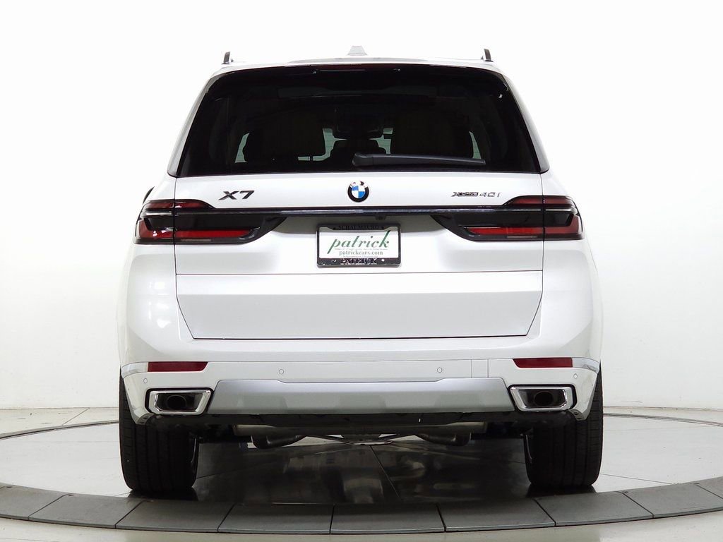 New 2026 BMW X7 xDrive40i image 7
