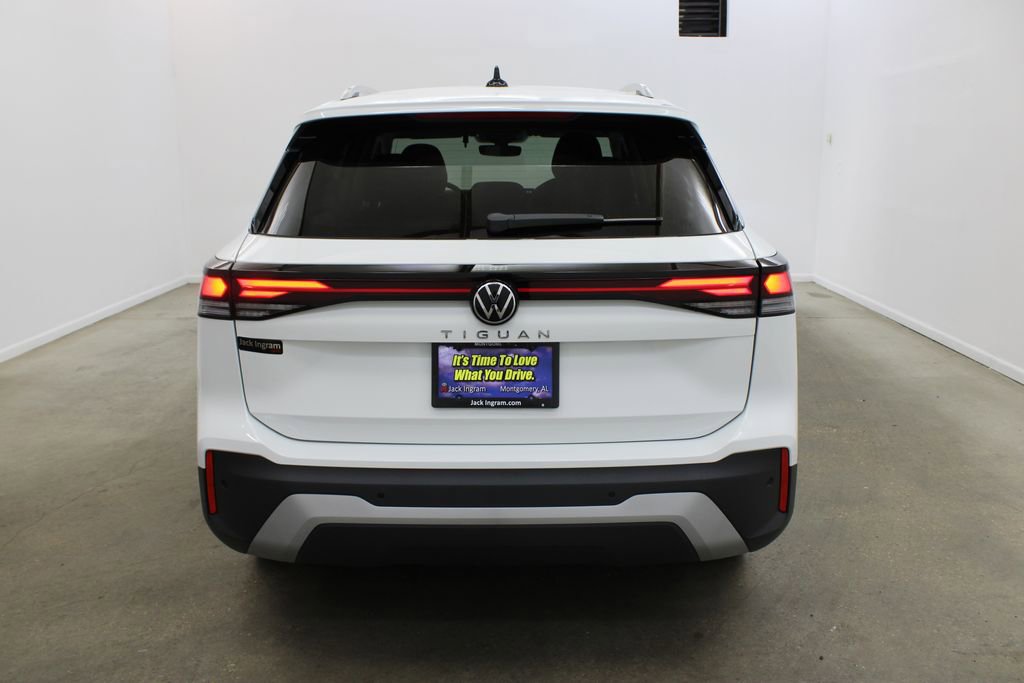 New 2026 Volkswagen Tiguan S FWD image 4