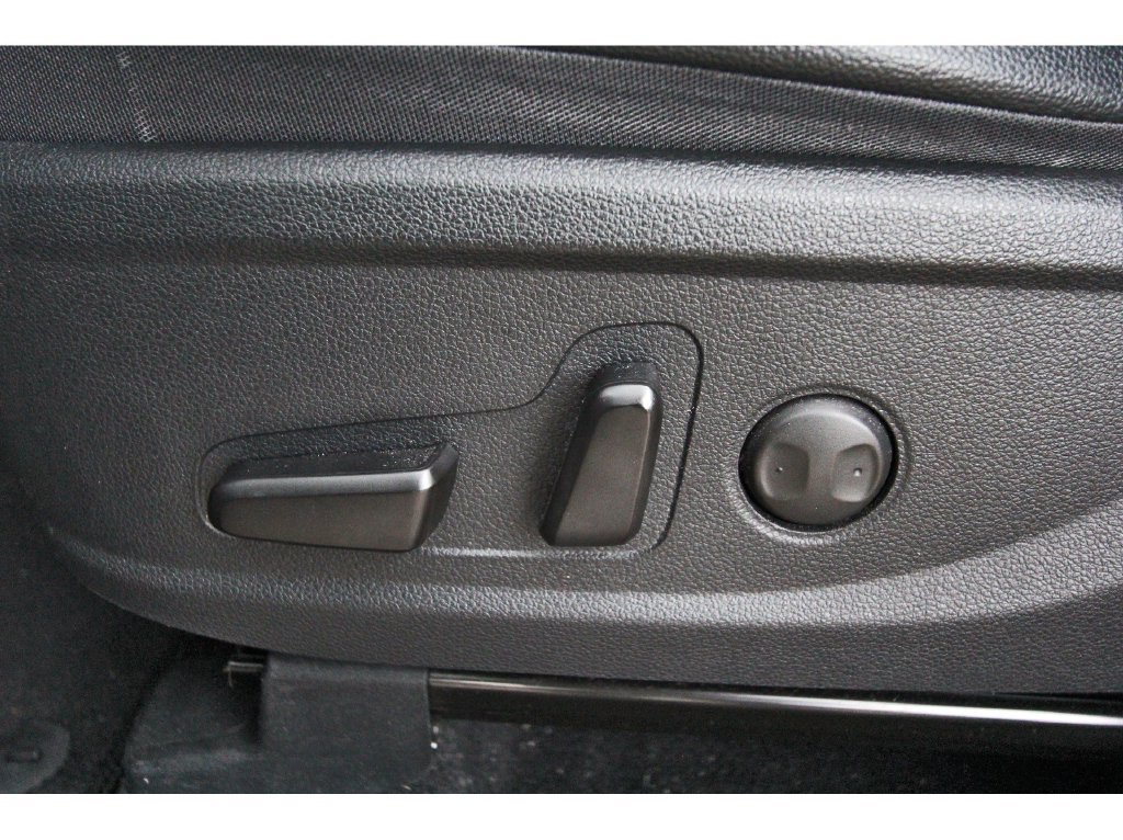 Used 2020 Hyundai Santa Fe SEL w/ Convenience + Premium Package FWD image 32